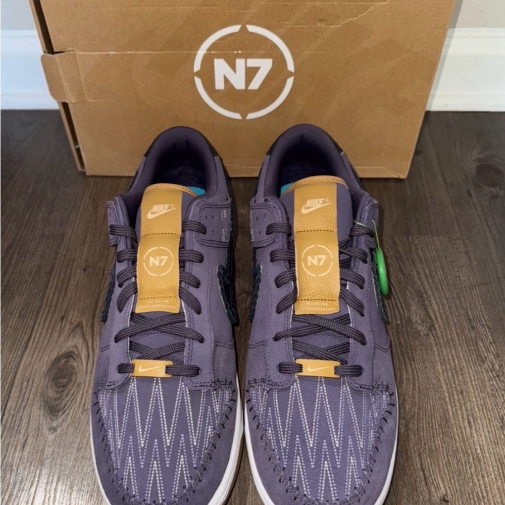Nike N7 Men's Sneakers - Purple and Tan
